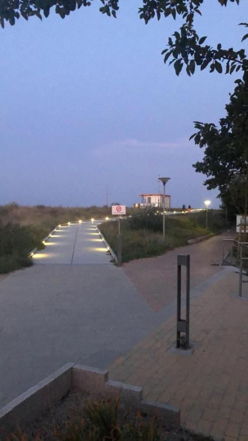 Strandstrasse H3W6 Koelpinsee Loddin Exterior foto